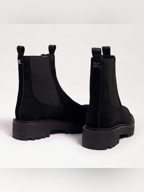 Sam Edelman Black Suede Chelsea Lug Sole Ankle Boots